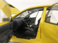 MITSUBISHI: Pair of 1:18 scale Mitsubishi Lancer Evolution cars produced by AutoArt (NB description) - 13