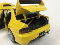 MITSUBISHI: Pair of 1:18 scale Mitsubishi Lancer Evolution cars produced by AutoArt (NB description) - 14