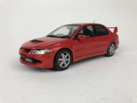 MITSUBISHI: Pair of 1:18 scale Mitsubishi Lancer Evolution cars produced by AutoArt (NB description) - 15
