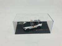 FIAT: A 1:43 scale model by IXO&nbsp;of the 2017 Abarth 124 Spider Turismo in White, in original packaging [Location: Sydney] - 3