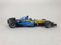 RENAULT: Three 1:18 scale Renault Formula 1 racing cars (NB description) - 7