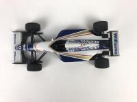 RENAULT: Three 1:18 scale Renault Formula 1 racing cars (NB description) - 18
