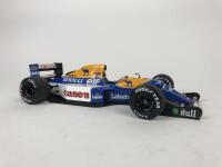 RENAULT: Three 1:18 scale Renault Formula 1 racing cars (NB description) - 23