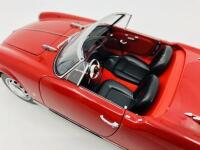 ALFA ROMEO: A 1:18&nbsp;scale model by AutoArt of the Giulietta Spider, in original packaging [Location: Sydney] - 7
