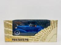 PACKARD: A 1:43 scale model by IXO Models of the 1934 Packard V12 LeBaron Speedster, complete with original packaging [Location: Sydney] - 8