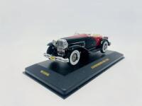 DUESENBERG: A 1:43 scale model by IXO Models of the 1933 Duesenberg SSJ, complete with original packaging [Location: Sydney] - 2