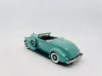 PIERCE-ARROW: A 1:43 scale model by Brooklin Models of the 1936 Pierce-Arrow Convertible in Greentone, complete with original packaging [Location: Sydney] - 3