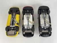 HOLDEN: Three 1:18 scale Holden V8 racing cars produced by Classic Carlectables (NB description) - 7