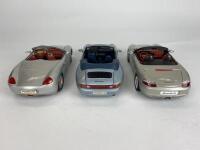 PORSCHE: Three 1:18 scale Porsche model cars (NB description) - 5