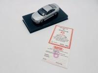 HOLDEN: A 1:43 scale model by Autoart of the Holden Monaro CV8 in Quick Silver, limited edition 0920/3000 complete with certificate of authenticity and original packaging - 6