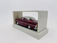 HOLDEN: A 1:43 scale model by Trax of the Holden EK in red/white, complete with original packaging - 4
