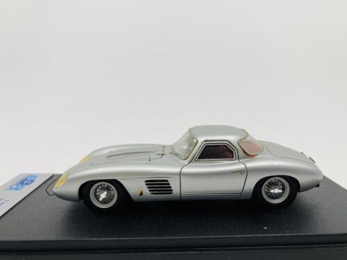 FERRARI: A 1:43 scale model by BBR of the 1954 375 MM 'Roberto Rossellini' Berlinetta, in original packaging.
