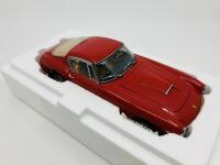 FERRARI: A fine 1:18 scale model by CMC of the 1961 250 GT SWB Berlinetta, in original packaging [Location: Sydney] - 4