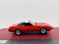 FERRARI: A fine 1:43 scale model by Matrix the 365 GTB/4 Daytona Michelotti N.A.R.T. Spider, Limited Edition (065/408), in original packaging [Location: Sydney]