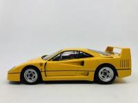 FERRARI: A 1:32 built plastic kit by an unknown maker&nbsp;of the F40 [Location: Sydney]
