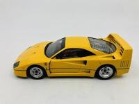FERRARI: A 1:32 built plastic kit by an unknown maker&nbsp;of the F40 [Location: Sydney] - 3