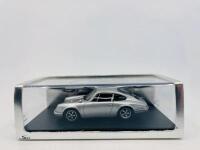 PORSCHE: A 1:43 scale model by Spark of the 1967 Porsche 911 R, complete with original packaging [Location: Sydney] - 8