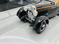 LORRAINE-DIETRICH: A 1:43 scale model by Minichamps 'Mullin Museum' of the 1928 B3-6&nbsp;Sport Roadster, in original packaging [Location: Sydney] - 5