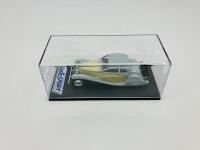 BUGATTI: A 1:43 scale model by IXO Museum of the 1930&nbsp;Type 50T Profil&eacute;e Coach, in original packaging [Location: Sydney] - 4