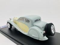 BUGATTI: A 1:43 scale model by IXO Museum of the 1930&nbsp;Type 50T Profil&eacute;e Coach, in original packaging [Location: Sydney] - 6