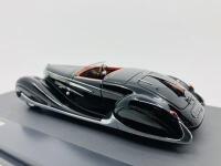 BUGATTI: A 1:43 scale model by Matrix of the 1939 Type 57C Vanvooren Cabriolet, Limited Edition (040/408), in original packaging [Location: Sydney] - 5