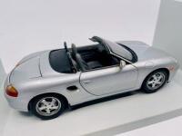 PORSCHE: A 1:18 scale model by UT Models&nbsp;of the Porsche Boxster (986), complete with original packaging [Location: Sydney] - 3