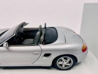 PORSCHE: A 1:18 scale model by UT Models&nbsp;of the Porsche Boxster (986), complete with original packaging [Location: Sydney] - 6