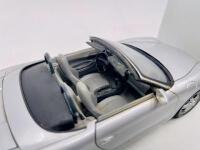 PORSCHE: A 1:18 scale model by UT Models&nbsp;of the Porsche Boxster (986), complete with original packaging [Location: Sydney] - 7