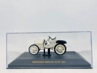 MERCEDES-BENZ: A 1:43&nbsp;scale model by IXO Models&nbsp;of the 1901 Mercedes-Benz Simplex 35 HP, complete with original packaging [Location: Sydney] - 6