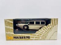 MERCEDES-BENZ: A 1:43 scale model by IXO Models of the 1931 Mercedes-Benz 460&nbsp;Pullman, complete with original packaging [Location: Sydney] - 7
