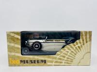 MAYBACH: A 1:43 scale model by IXO Models of the 1930&nbsp;Maybach Zeppelin V12 DS8, complete with original packaging [Location: Sydney]&nbsp;&nbsp; - 8