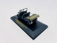 MERCEDES-BENZ: A 1:43 scale model by IXO Models of the 1938&nbsp;Mercedes-Benz 200V G5, complete with original packaging [Location: Sydney] - 4