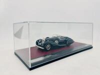 MERCEDES-BENZ: A 1:43 scale model by Matrix Scale Models of the 1938 Mercedes-Benz 540K Spezialroadster&nbsp;Sindelfingen, limited edition 193/408 complete with original packaging [Location: Sydney] - 8