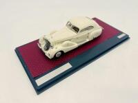 MERCEDES-BENZ: A 1:43 scale model by Matrix Scale Models of the 1935&nbsp;Mercedes-Benz 550K Spezial-Stromlinienwagen, limited edition 195/408,&nbsp;complete with original packaging [Location: Sydney] - 5