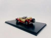 MERCEDES-BENZ: A 1:43 scale model by Neo Scale Models of the 1932 Mercedes-Benz Mannheim 370 S complete with original packaging [Location: Sydney] - 3