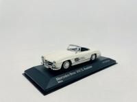 MERCEDES-BENZ: A 1:43 scale model by Minichamps of the Mercedes-Benz 300 SL Roadster, limited edition 1 of 2,016&nbsp;pieces, complete with original packaging [Location: Sydney]&nbsp;&nbsp; - 2