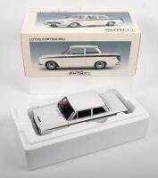 LOTUS CORTINA MK I:&nbsp;A 1:18 scale&nbsp;Lotus Cortina Mk1 model, finished in traditional white with green stripes paintwork