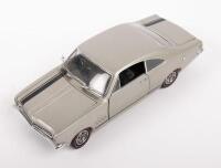 HK HOLDEN MONARO: A&nbsp;1:24 scale Trax Model HK Holden Monaro