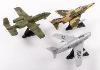USAF POST 1950: Three small scale USAF post 1950 aircraft Del Prado models on stands, includes a 1:145 scale F-4 Phantom II, a 1:140 scale A-10 Thunderbolt Warthog and a 1:110 scale F-86F Sabre - 3