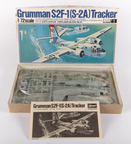82 · MODEL KIT: A 1/72 scale Hasegawa Hobby Kits model includes a 'Grumman S2F-1(S-2A) Tracker'