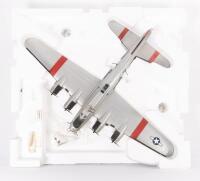 BOEING B-17: A highly detailed Franklin Mint 1:48 scale Boeing B-17G 'Flying Fortress', 'Carolina Moon' USAAF, wingspan approx 65cm, fuselage length 47cm, with original box - 4