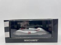 AUTO-UNION: A 1:43 scale model by Minichamps of the Auto-Union Typ C Stromlinie - 1937&nbsp;AVUS Race, limited edition 1 of 1,296&nbsp;pieces, complete with original packaging. [Location: Sydney] &nbsp; - 7