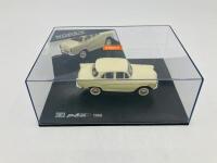 SIMCA: A 1:43 scale model by IXO of the 1960 P60, in original packaging [Location: Sydney] - 3