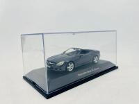 MERCEDES-BENZ: A 1:43 scale model by Pauls Model Art&nbsp;of the Mercedes-Benz SL-Class, complete with original packaging [Location: Sydney] - 6