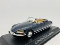 CITRO&Euml;N: A 1:43 scale model by Norev of the 1971 DS21 Chapron Cabriolet, in original packaging [Location: Sydney] - 4