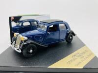 CITRO&Euml;N: A 1:43 scale model by Vitesse of the 1934 Traction 7B, in original packaging [Location: Sydney] - 3