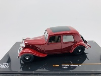 CITRO&Euml;N: A 1:43 scale model by IXO&nbsp;of the 1934 Traction 7A, in original packaging [Location: Sydney]