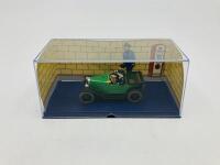 CITRO&Euml;N: A 1:43 scale model by en Voiture Tintin of the 5CV, in original packaging [Location: Sydney] - 4