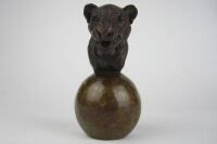 HOLLAND & HOLLAND: A fine limited edition (4 of 12) bronze sculpture of a leopard by David Cemmick - 2