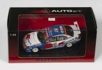 VY&nbsp;HOLDEN COMMODORE: A&nbsp;1:43&nbsp;scale Autoart&nbsp;model&nbsp;including a Holden Commodore Vy&nbsp;Bathurst 1000 2003&nbsp;G. Murphy-R. Kelly